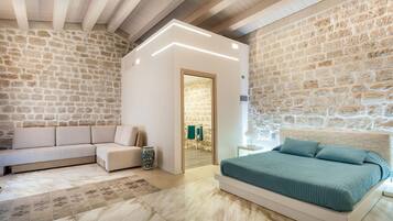 4 camere, ferro/asse da stiro, culla da viaggio, Wi-Fi gratuito