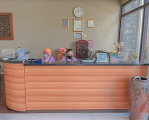 Reception - Ommaya Hotel & Resort (Baki)