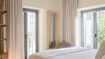 2 dormitorios, tabla de planchar con plancha, Internet y ropa de cama