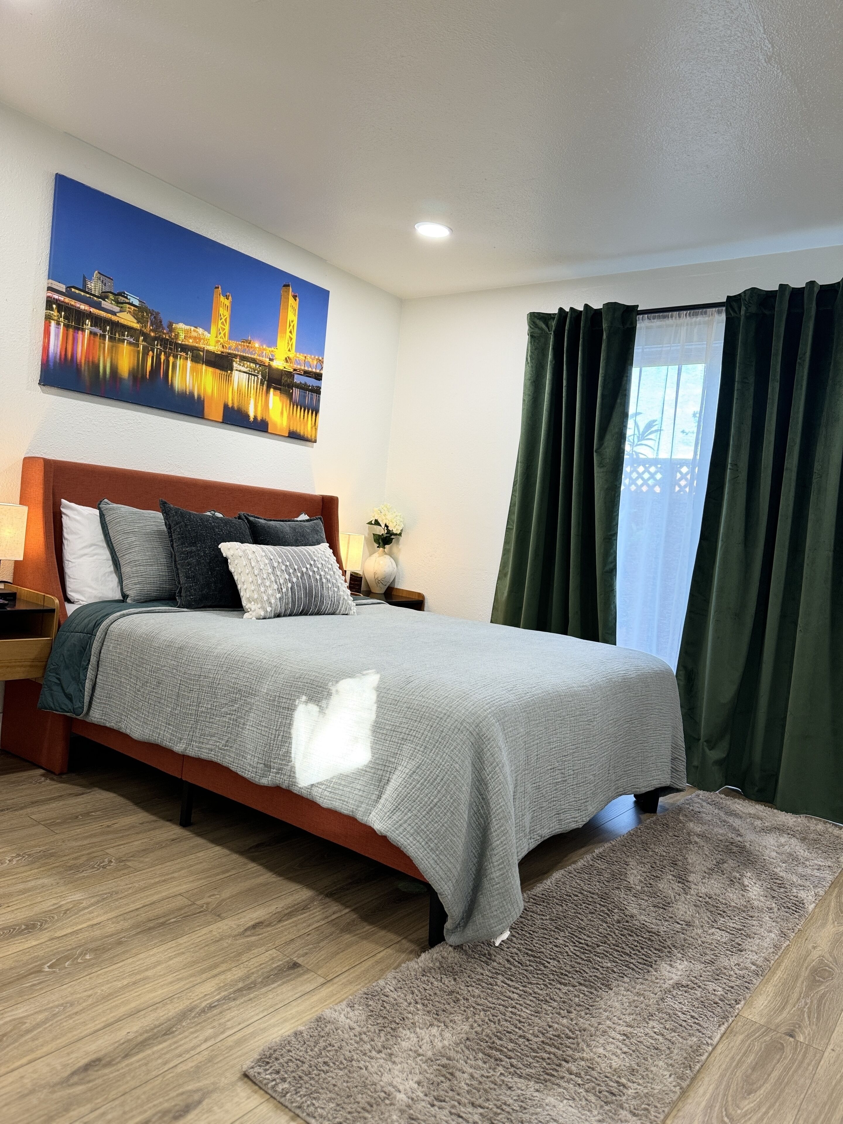 1 bedroom, iron/ironing board, travel cot, free WiFi