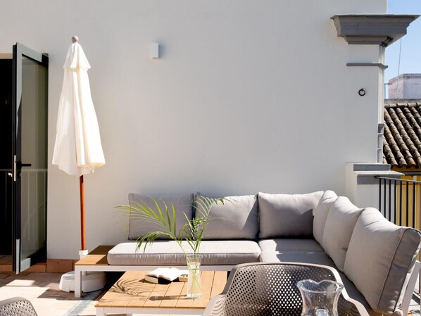Terrace/patio - HommyHome Duque de Veragua 202 (Sevilla)