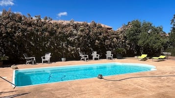 Piscine extérieure