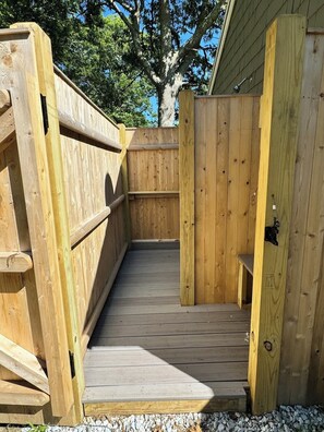 Enceinte de l’hébergement