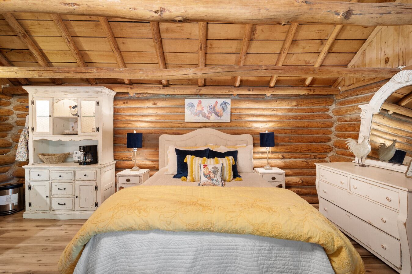 1 bedroom, desk, WiFi (free), bed sheets