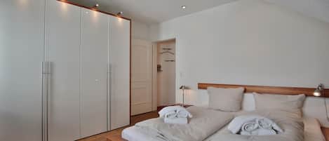 2 makuuhuonetta, Wi-Fi