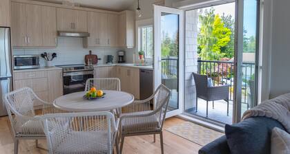 Seabreeze Haus Lantzville (Entire Guest-Suite)