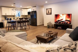 Smart TV, fireplace, ping pong, computer monitors