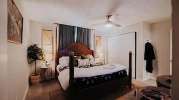 3 bedrooms, iron/ironing board, travel cot, free WiFi