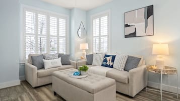 Smart TV, fireplace, video games
