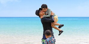Beach nearby - besuinonnasonokinawa (Onna)