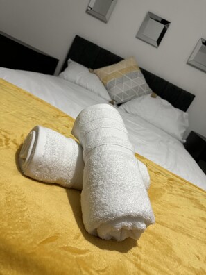 4 camere, ferro/asse da stiro, Wi-Fi, lenzuola