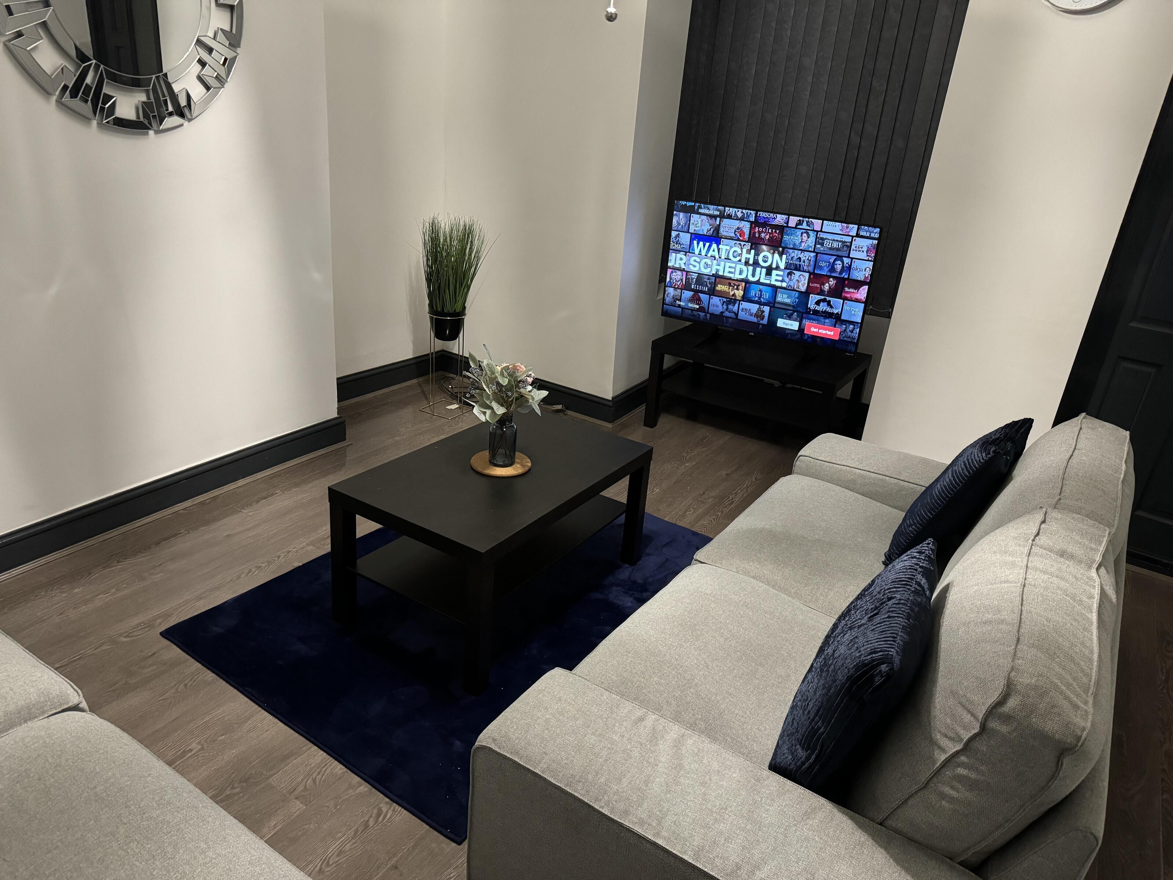 Stunning 4-bed House 5xdouble Beds, Ideal For Familys, Groups& Contractors - 里茲