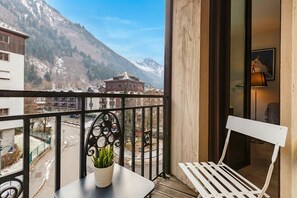 Property grounds - Les Marmottes En Chaussettes, Chamonix, France (Chamonix)