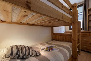 1 bedroom, free WiFi, bed sheets, wheelchair access