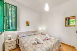 2 bedrooms, free WiFi, bed sheets
