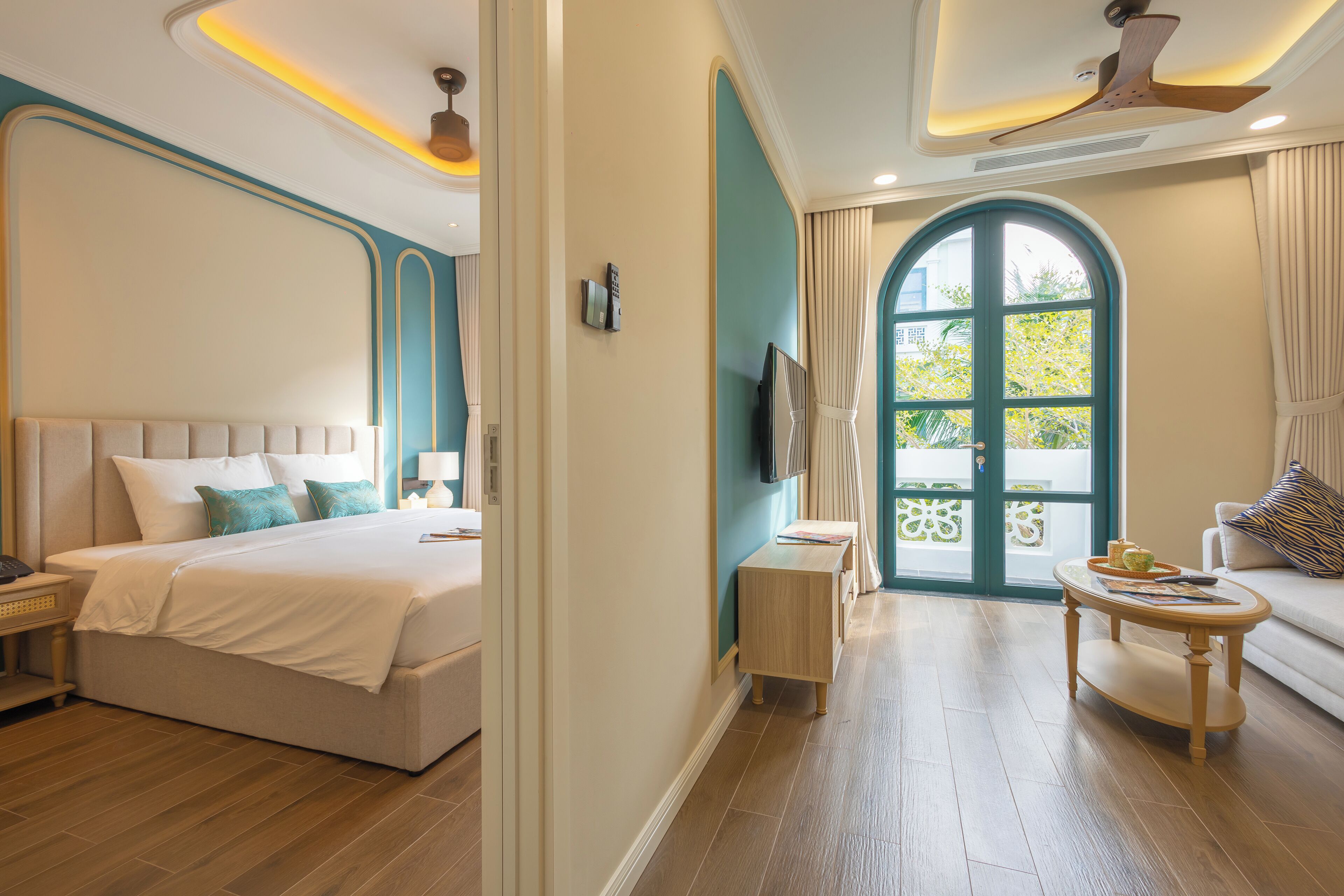 Suite estudio Gallery | Ropa de cama de alta calidad y minibar con artículos gratuitos