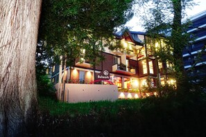 Fachada de la propiedad