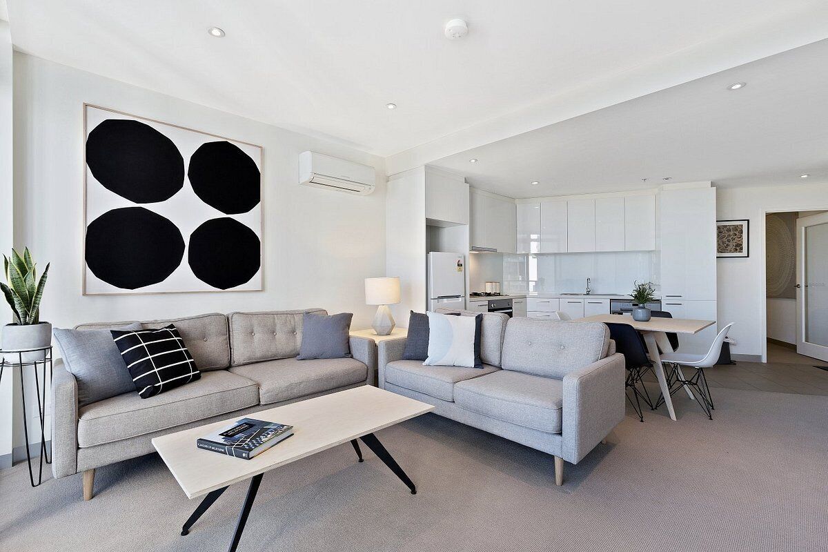 Two-Bedroom Apartment with Balcony and Two Bathrooms | Living area