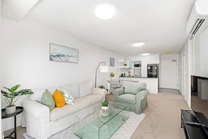 Living area - South bank serviced apartments (South Brisbane)