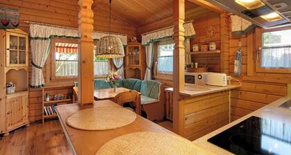 Ferienhaus 'Haus Cürsgen - Blockhaus Jana' mit privater Terrasse und WLAN