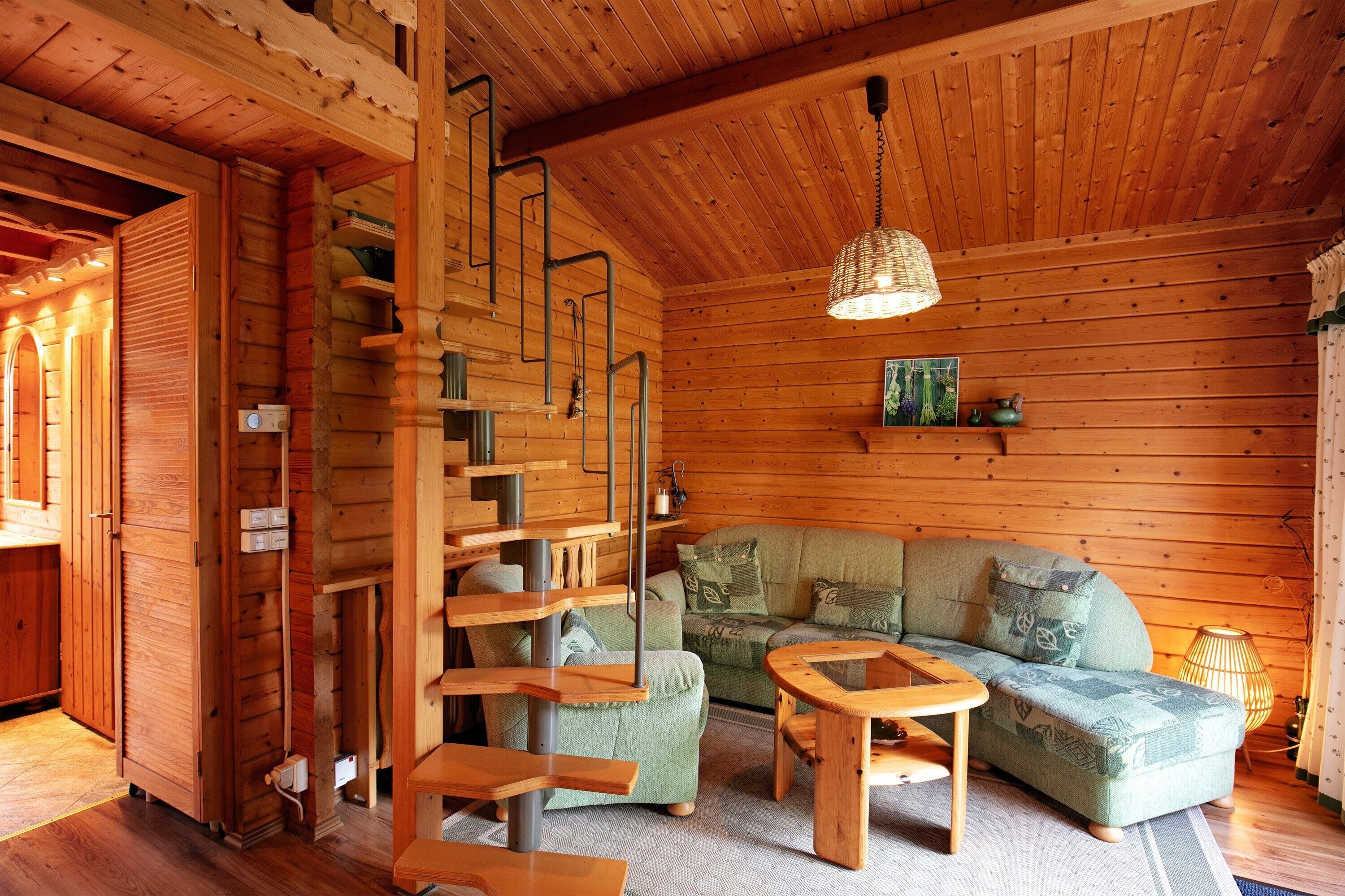 Tv, dvd-spelare och en stereo