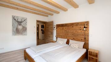 2 makuuhuonetta, silitysrauta/-lauta, ilmainen Wi-Fi, vuodevaatteet