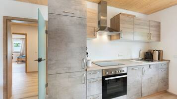 Frigorífic, forn, placa de cuina i rentaplats