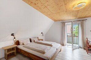 2 chambres, fer et planche à repasser, Wi-Fi gratuit, draps fournis