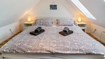 1 多间卧室、免费 WiFi、床单