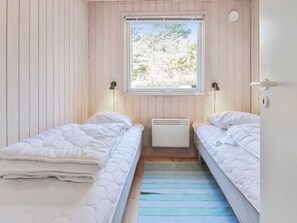 3 bedrooms, WiFi
