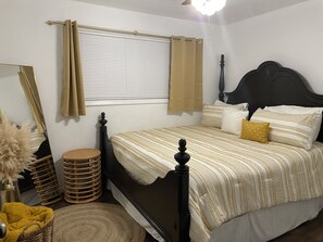 3 Schlafzimmer, Bügeleisen/Bügelbrett, WLAN, Bettwäsche