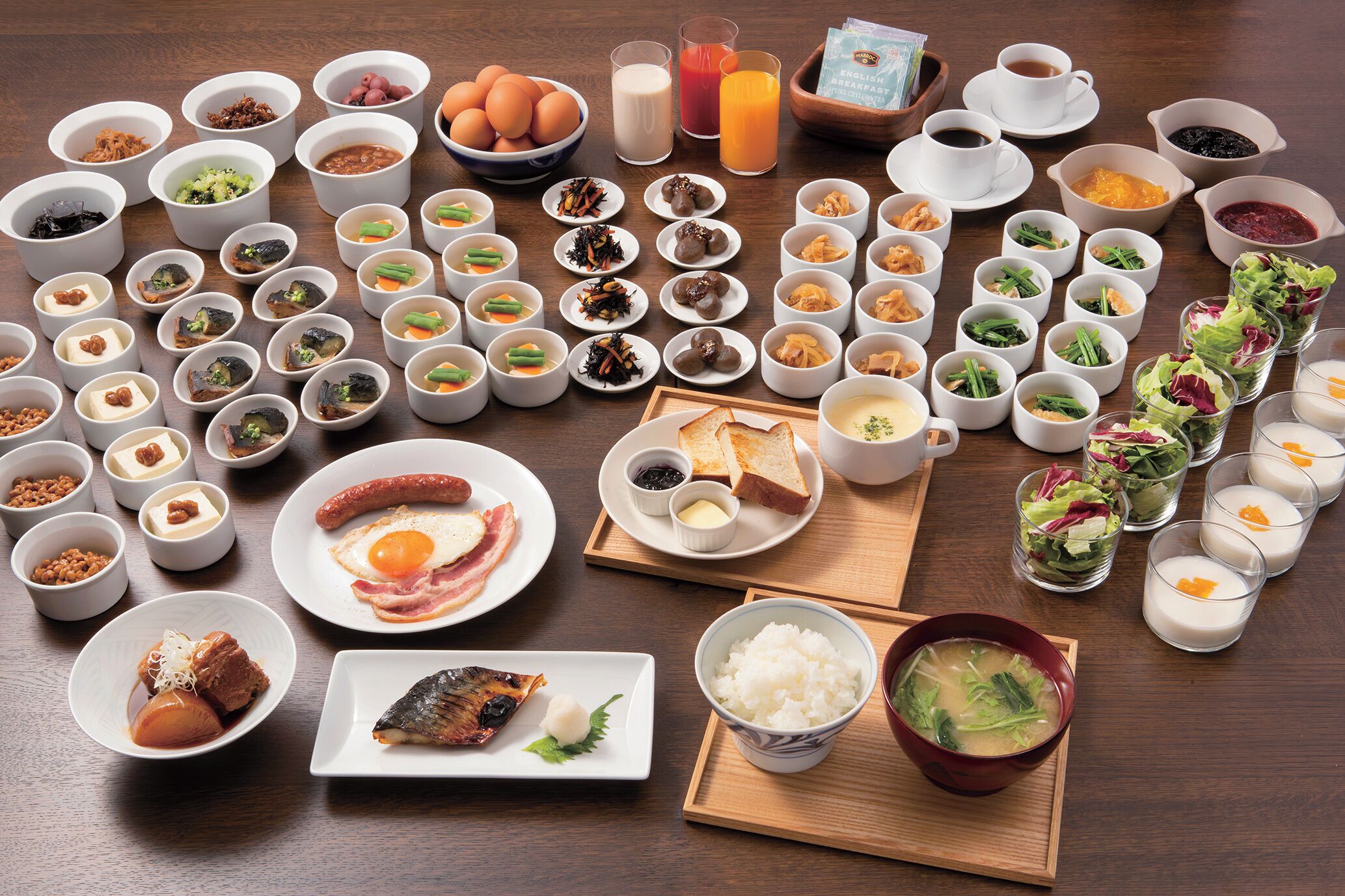 Daily buffet breakfast for a fee