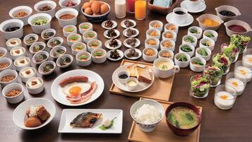 Daily buffet breakfast for a fee
