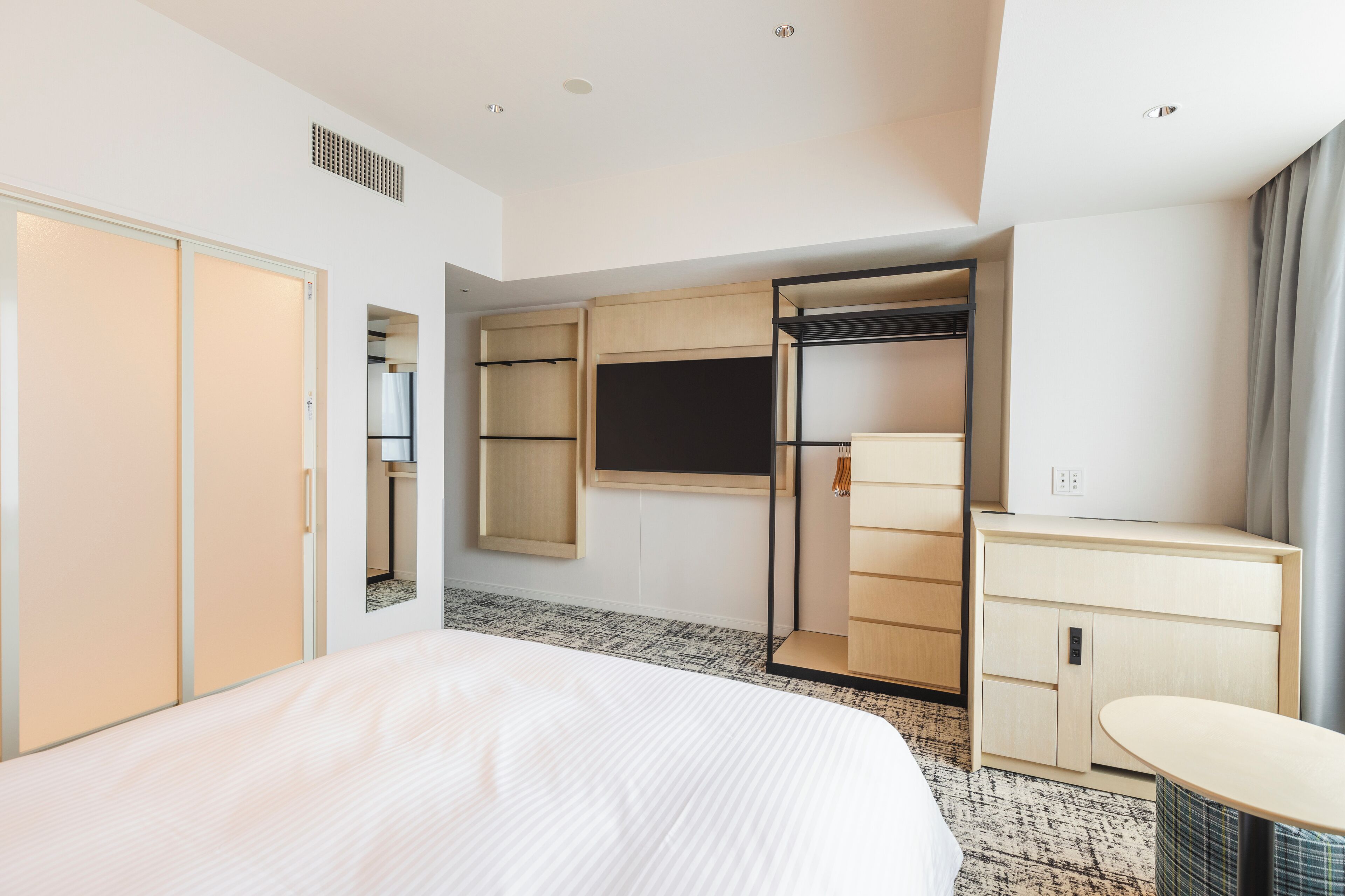 Coffres-forts dans les chambres, Wi-Fi gratuit, draps fournis