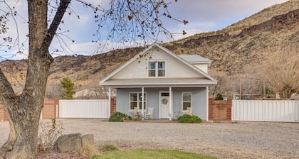 Remodeled Pioneer Home in Hurricane w/ Patio!