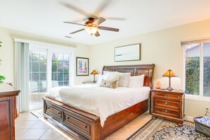 3 bedrooms, iron/ironing board, WiFi, bed sheets - Hot Tub, Bar & Outdoor Kitchen: Chic Indio Retreat (Indio)