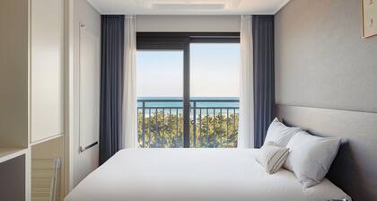 Urbanstay Sokcho Beach AB