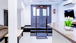 Unclassified image, 3 of 14, button - Roomshala 151 Shalimar Residency (New Delhi)
