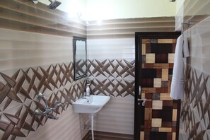 Handtücher, Seife, Toilettenpapier