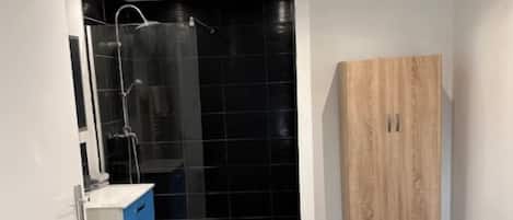 1 habitación y wifi gratis