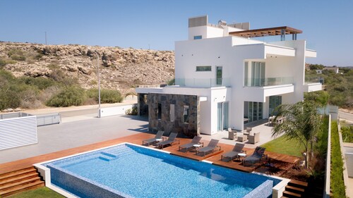Sea Pearl Beachfront Villas