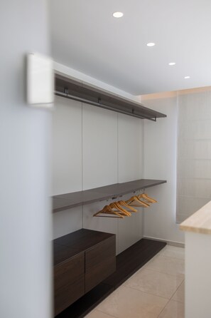 Interior - Vivo Mare Seaview Villas | 3 Bedrooms (Ayia Napa)
