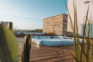 Terrace/patio - Vivo Mare 6 Bedroom Villas (Ayia Napa)