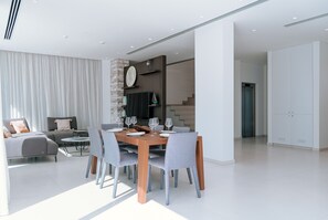 Dining - Vivo Mare 6 Bedroom Villas (Ayia Napa)