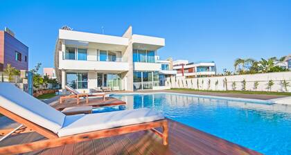 Vivo Mare 5 Bedroom Seaview Villa