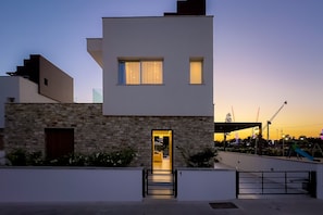 Extérieur