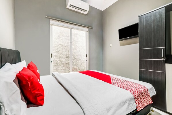 Bureau, Wi-Fi gratuit, draps fournis