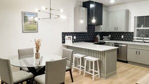 Uklassifisert bilde, 4 av 40, knapp