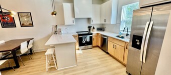 Broadway & Grand Ole Opry! Spacious 3-bed retreat sleeps 10, perfect for families & groups.<br><br>Play together: dedicated game room with ping-pong & board games.<br><br>Fully stocked kitchen & coffee bar<br>Free parking & private entrance<br>Kid-re