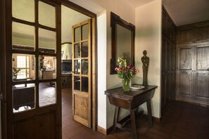 Interior - Villa Calandrina - Panoramic villa with large garden in Trevignano Romano (Sutri)